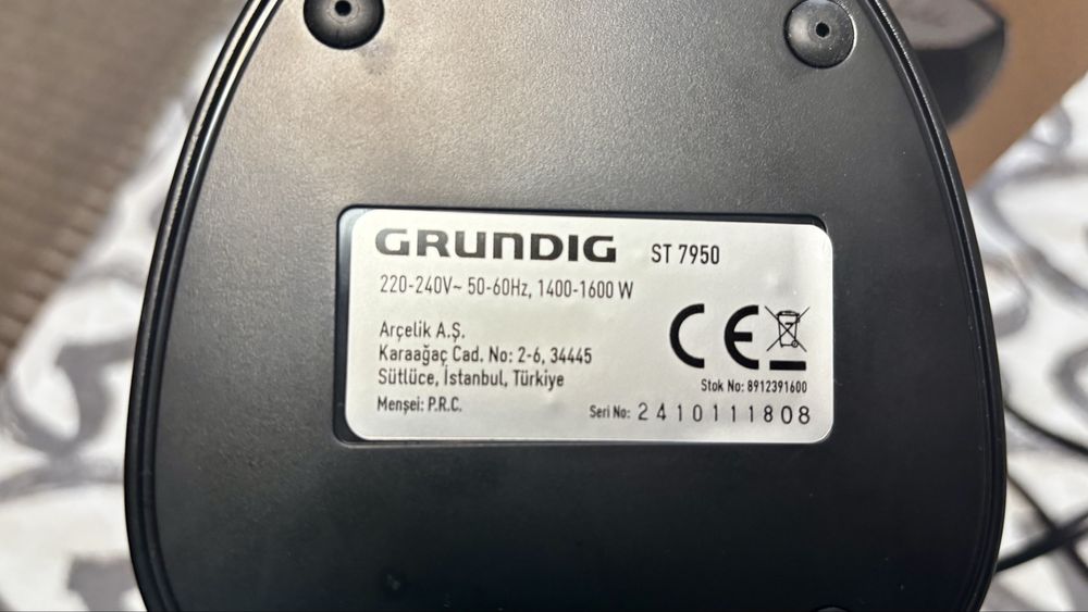 Ютия за вертикално гладене Grundig