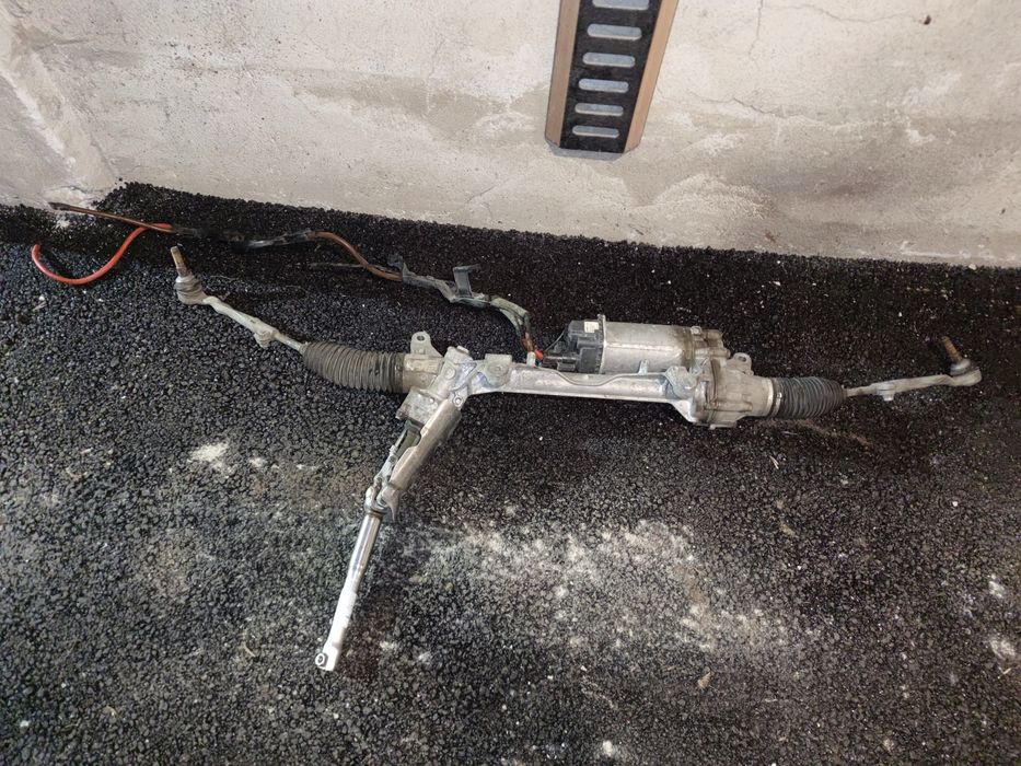 Части за BMW G11 G12