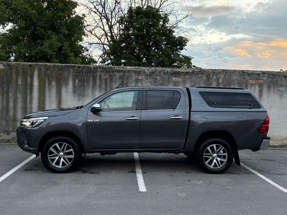 TOYOTA Hilux 2020 — imagine 3