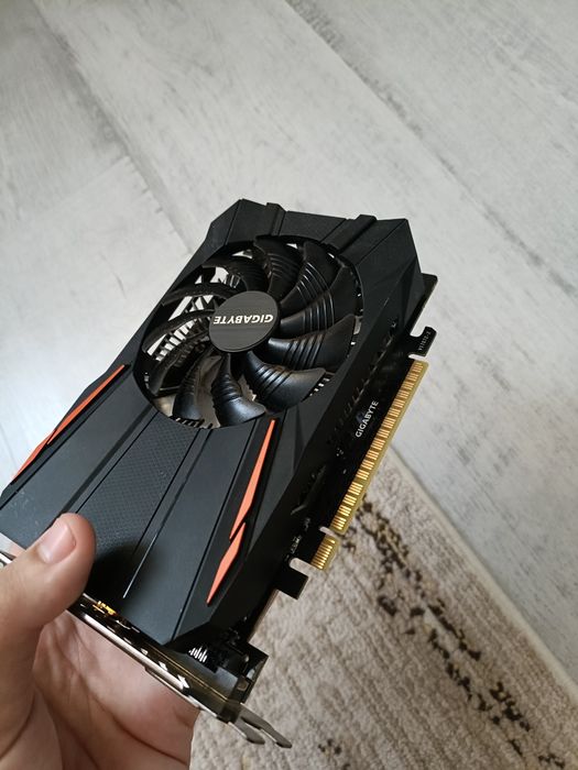 Placa video Nvidia gtx 1050 ti 4GB Gigabyte