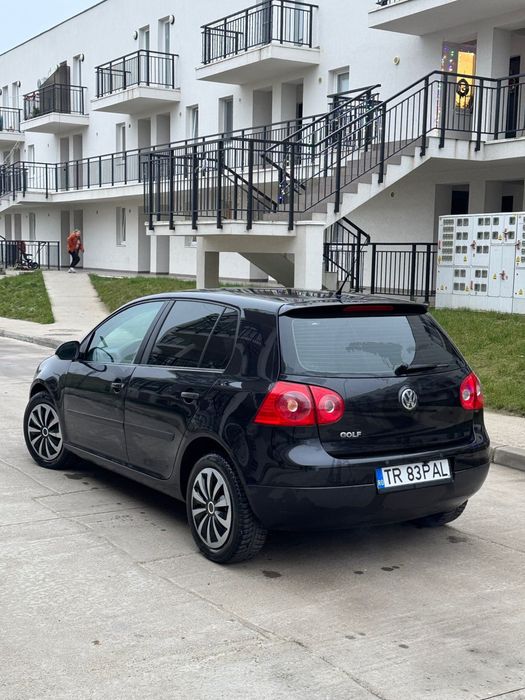 Vand Volkswagen Golf V 1.4mpi 2007