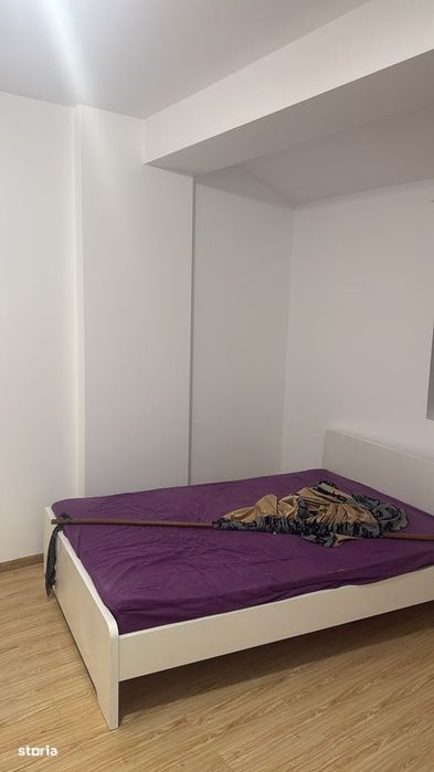 Apartament 2 camere, balcon, Damaroaia