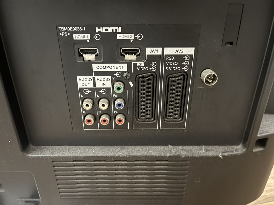 Телевизор Panasonic 32 инча