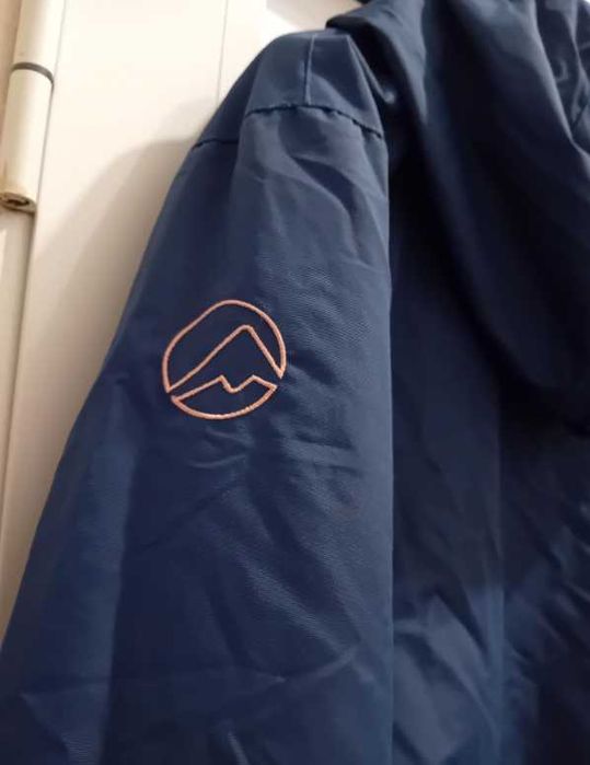 Чисто ново яке Stromberg