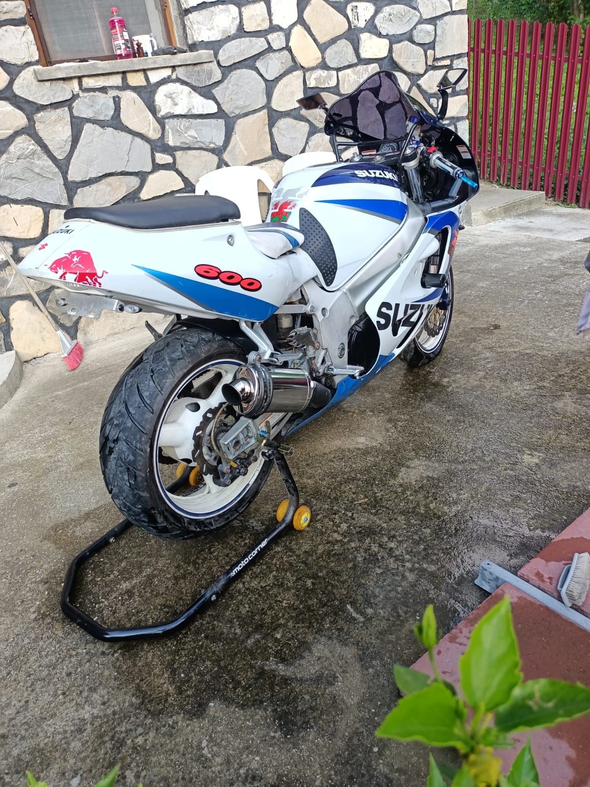 Suzuki gsxr 600 srad olx sales