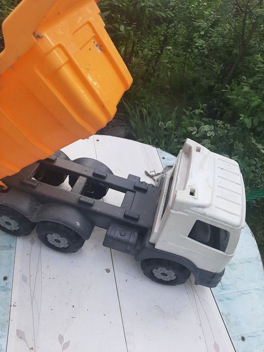 Детская машина большая