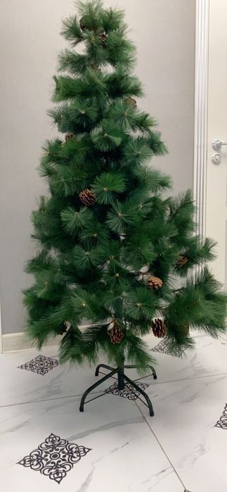Продам новогоднюю елку