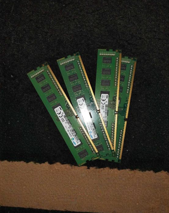16 GB DDR3 RAM памет