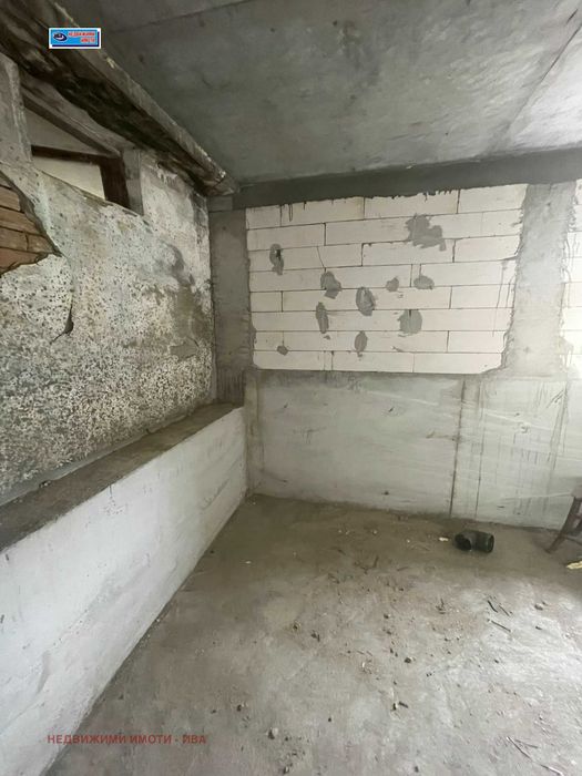 Къща в с. Драганово, общ. Горна Оряховица