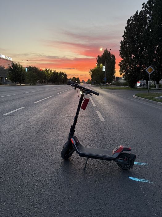 Электросамокат Ninebot p100s