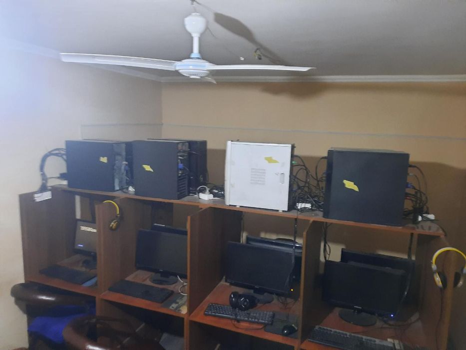 Kampyuterlar 500mingdan (kelishiladi)