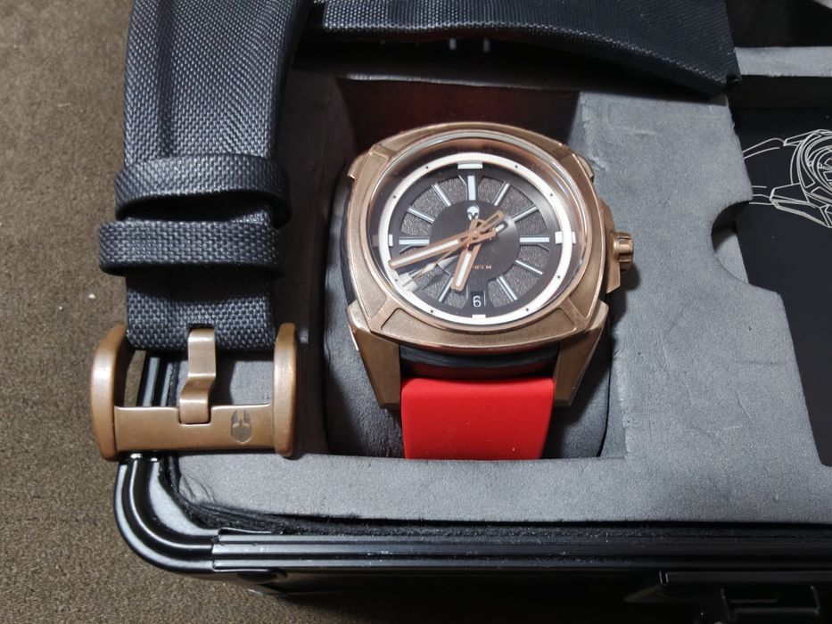 Vilhelm Talos Bronze Diver 500m