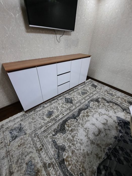 Комод  тумба честер  мехмонхона ва ётокхона учун .