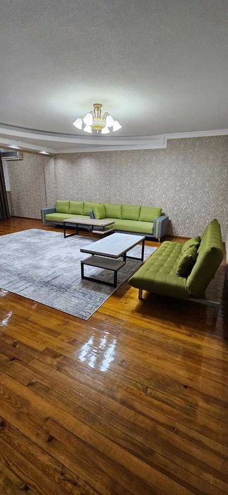 аренда 3х комнатной кв за Буз Базаром метро Горького