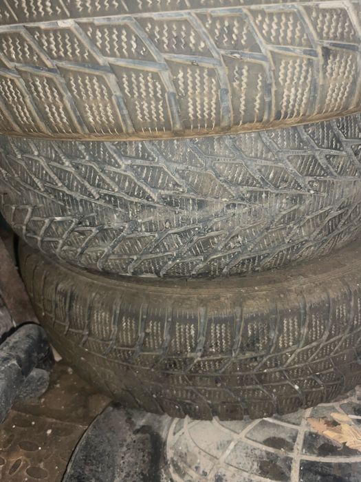 Зимни шинны р15 R15