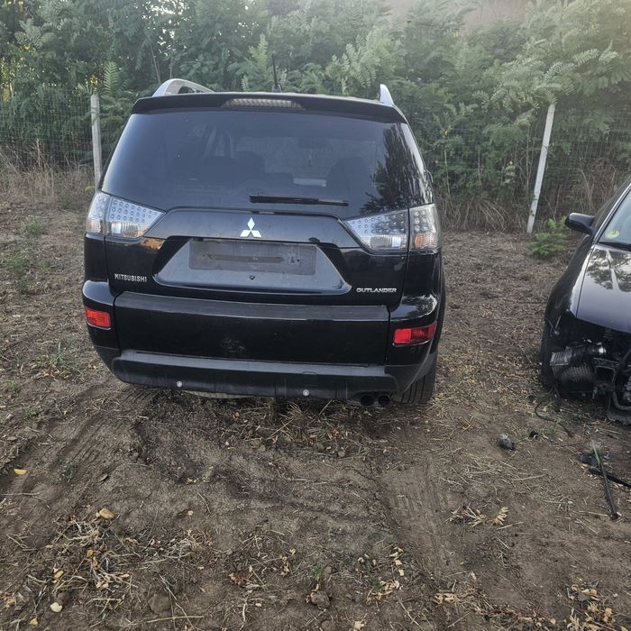 Mitsubishi outlander diamond td на части само .