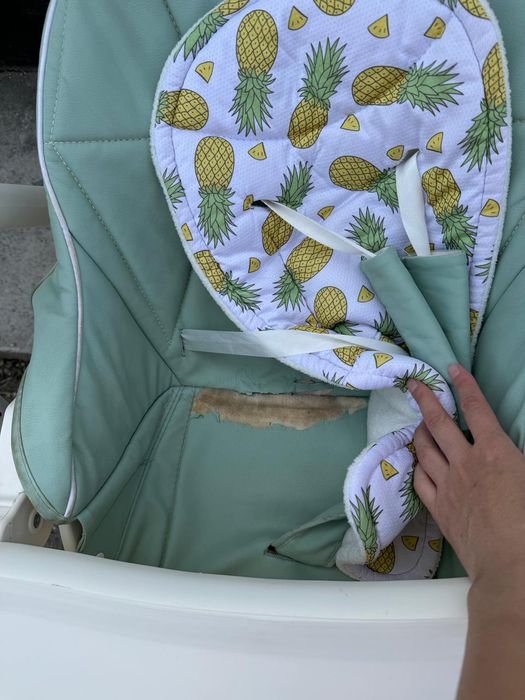 Продам детский стульчик llovi