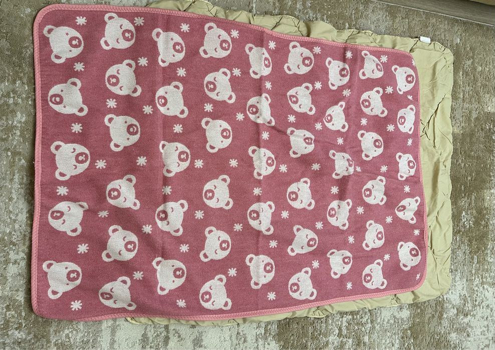 Одеяла детские 2 шт по 2000 каждое