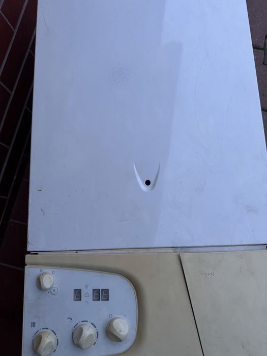 Dezmembrez centrala Ariston Microgenius plus