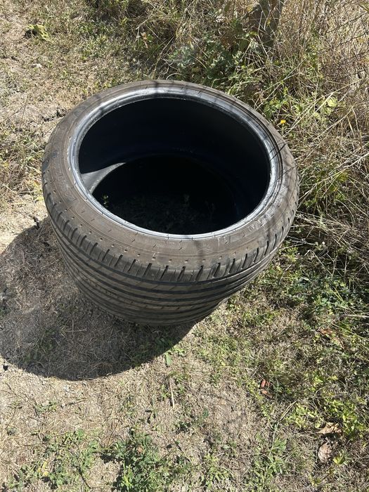 Гуми 235/40/18.