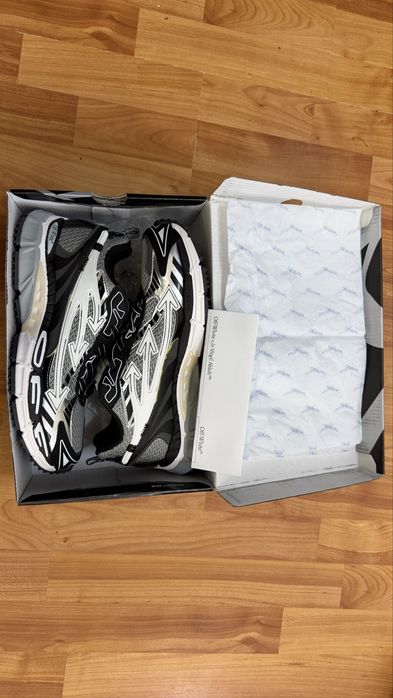 Off white be right back