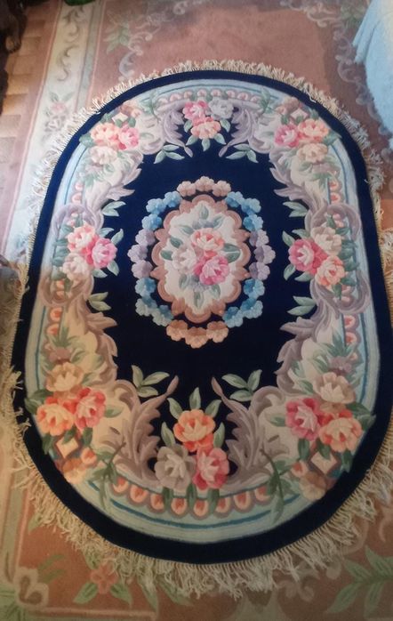 Ковер шерстяной,овальный