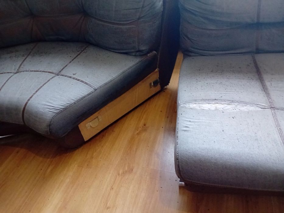 Vând canapea tip coltar