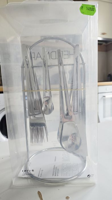 Прибори за хранене