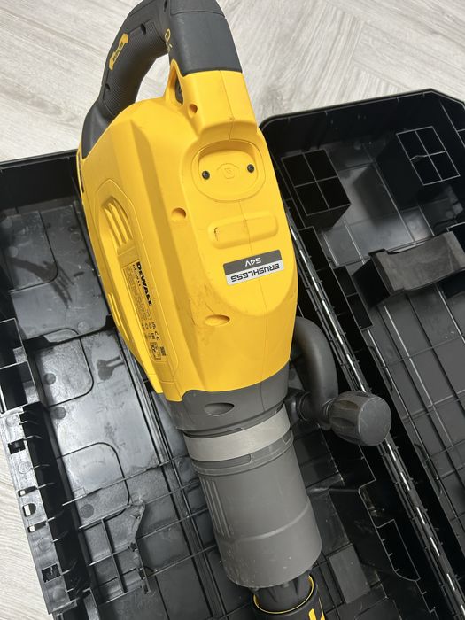 Dewalt DCH 911 pikamer 54V