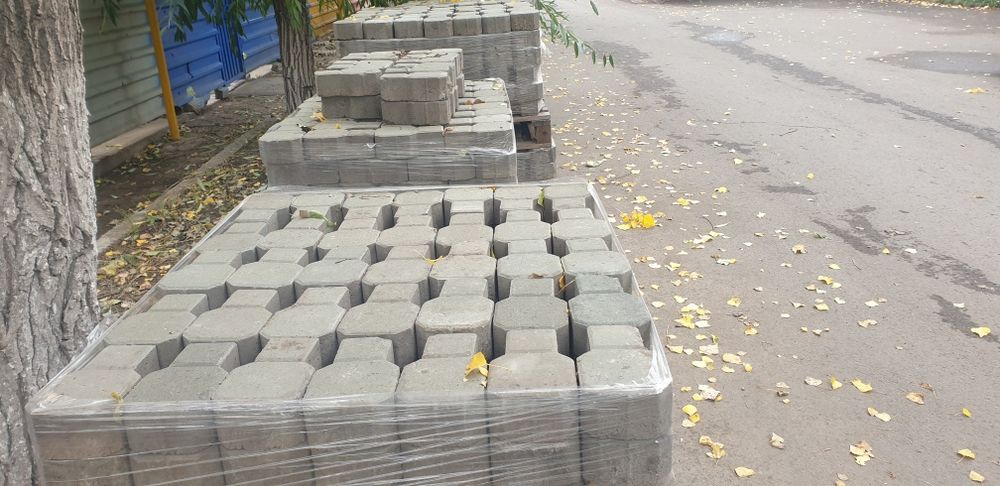 Брусчатка б/у, зеленая болванка