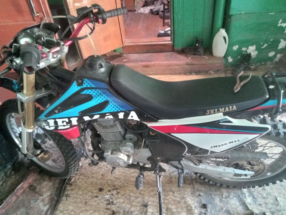 Срочно продам эндуро