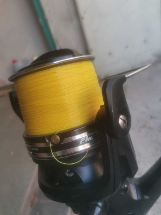 Риболов въдици и стойка