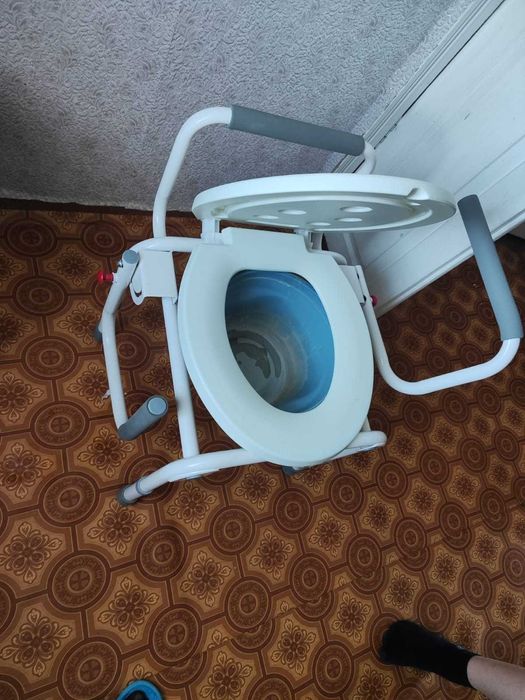 Биотуалет для пожилых