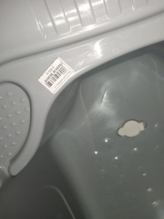 Продам детскую ванночку.