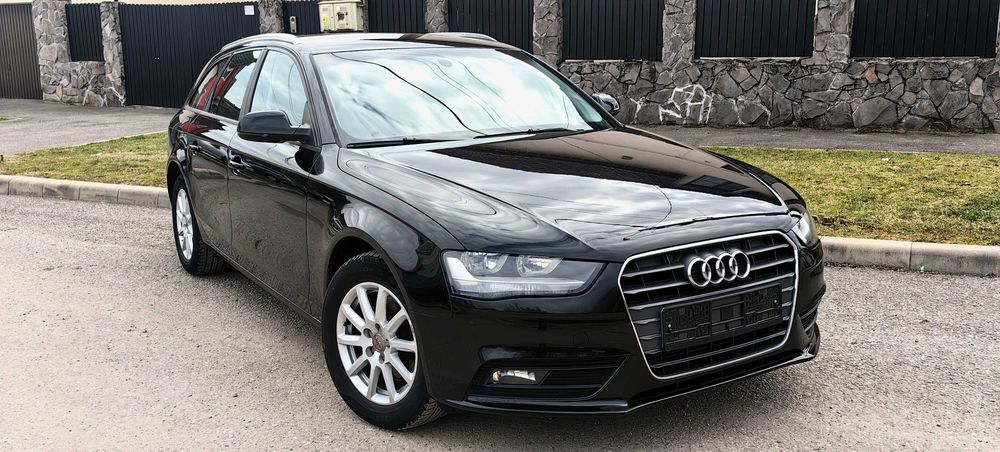 AUDI A4