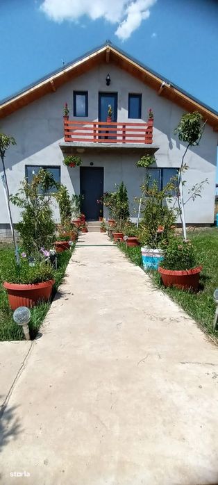 Casa   simnicul de sus - floresti la gri