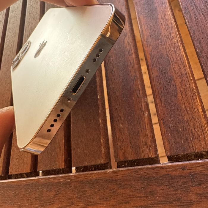 Iphone 12 Pro | отлично състояние
