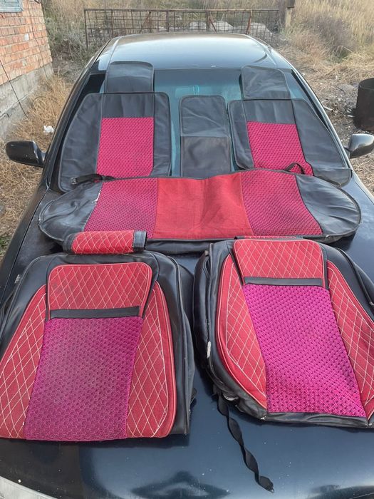 Чехлы на автомобиль