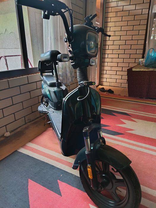 Elektor skuter bonvi