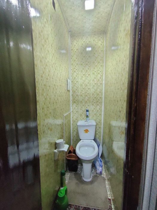 Qorasu 6 kvartira sotilad