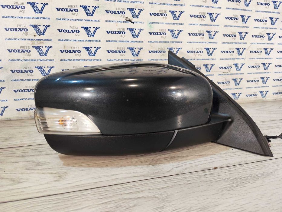 Oglinda dreapta OEM VOLVO XC60 2009-2012 fara rabatare electrica