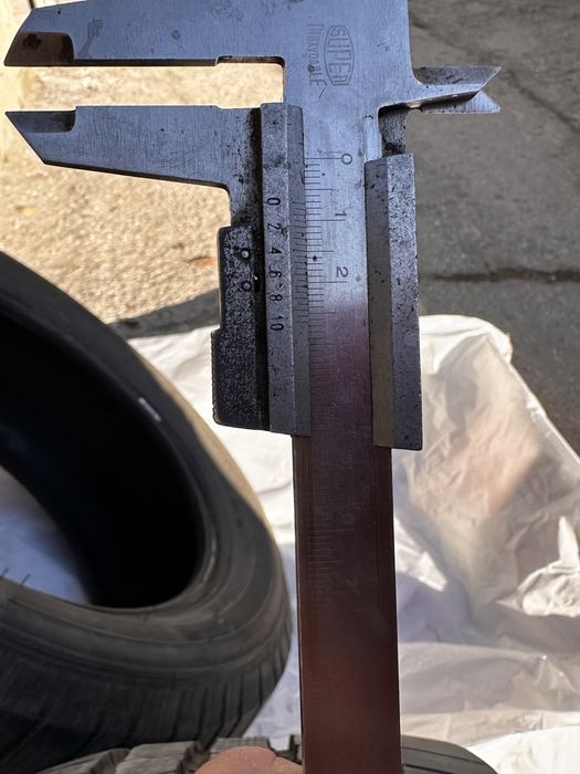 255/50 R19 Michelin Defender LTX