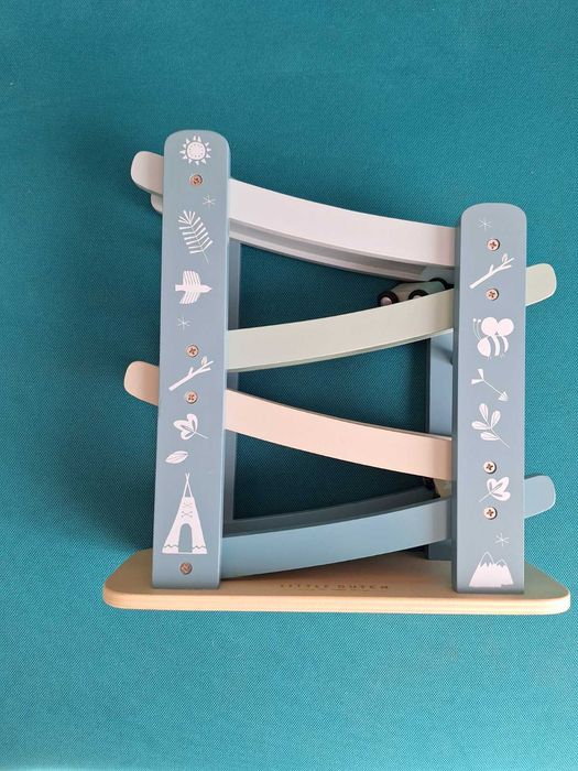 Дървени играчки -мултиактивен куб, въртящи кубчета, писта little dutch