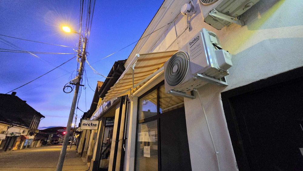 Inchiriez spatiu comercial, Dr.Tr.Severin, zona centru - Piata Mircea