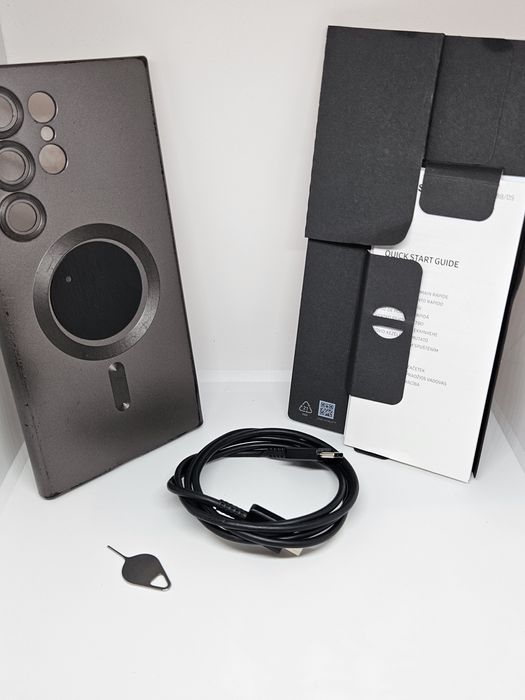 Samsung Galaxy S24 Ulrtra  256Gb/12Ram Titanium Gray