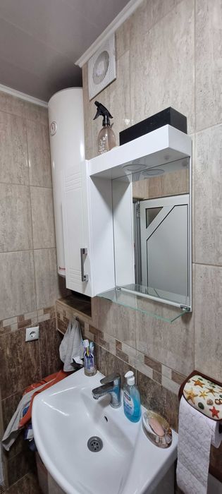 Продава се Двустаен апартамент в Разград, Орел - 76 кв.м за 1141 €/кв.м - Снимка #19