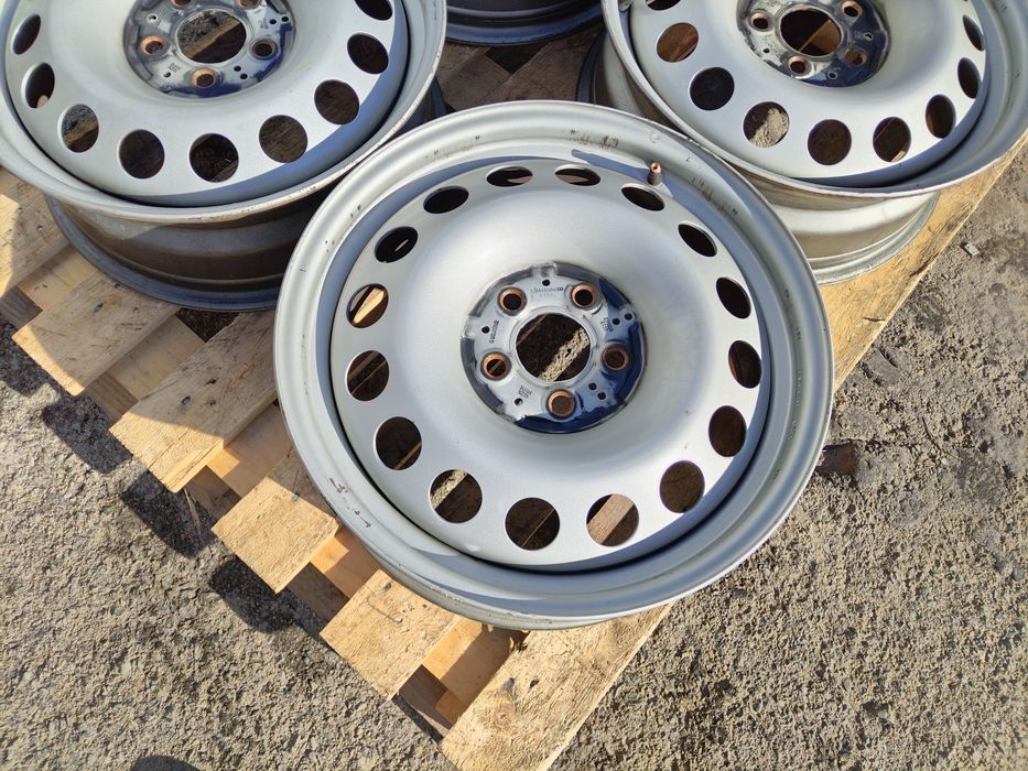 17 цола 5 х 112 мм Мерцедес Вито А447 - 6,5 инча / ЕТ 50