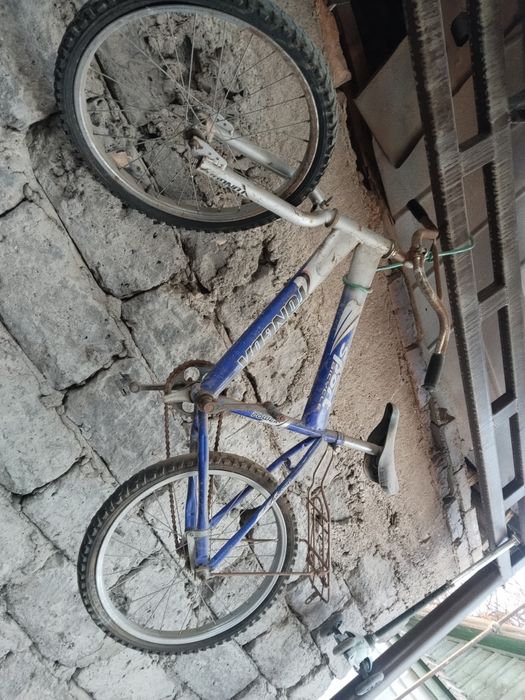 Продам детские велосипеды и санки