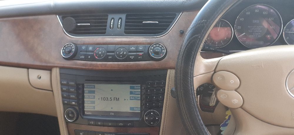 Vind navigatie Mercedes E  cls