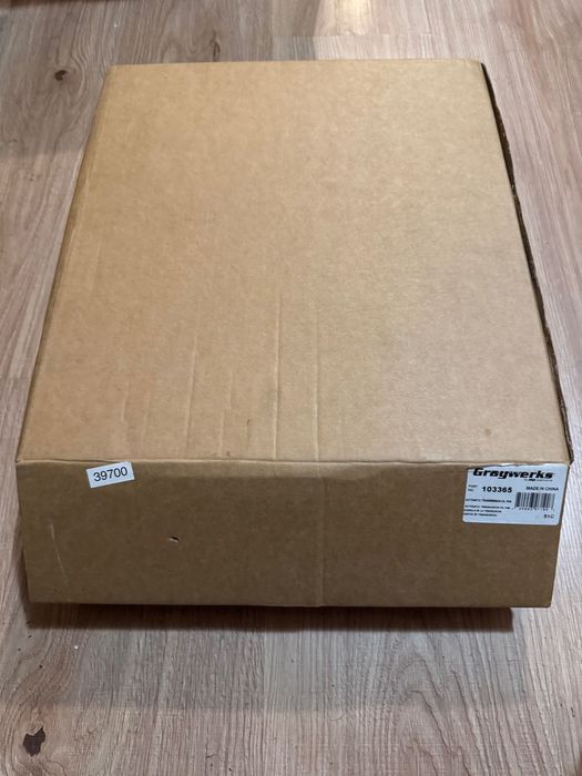 Продавам картер за автоматична скоростна кутия (42RE, 44RE)